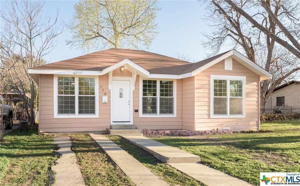 728 Bismark St, Seguin, TX 78155 - photo 1