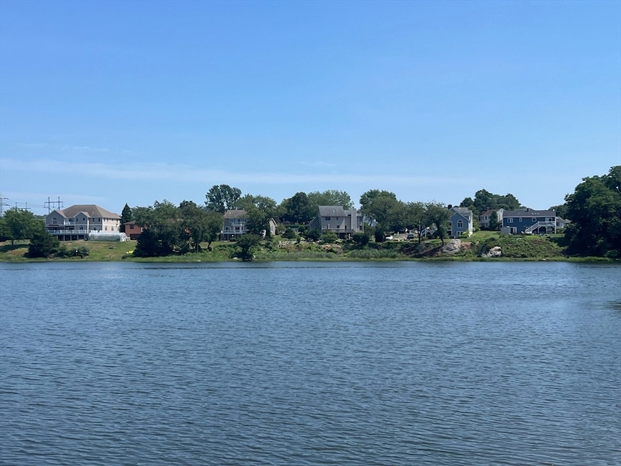 22 Eisenhower Rd, Swansea, MA 02777 - photo 1