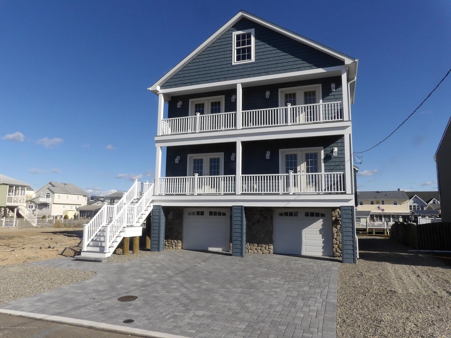 15 Neptune Rd, Toms River, NJ 08753 - photo 1