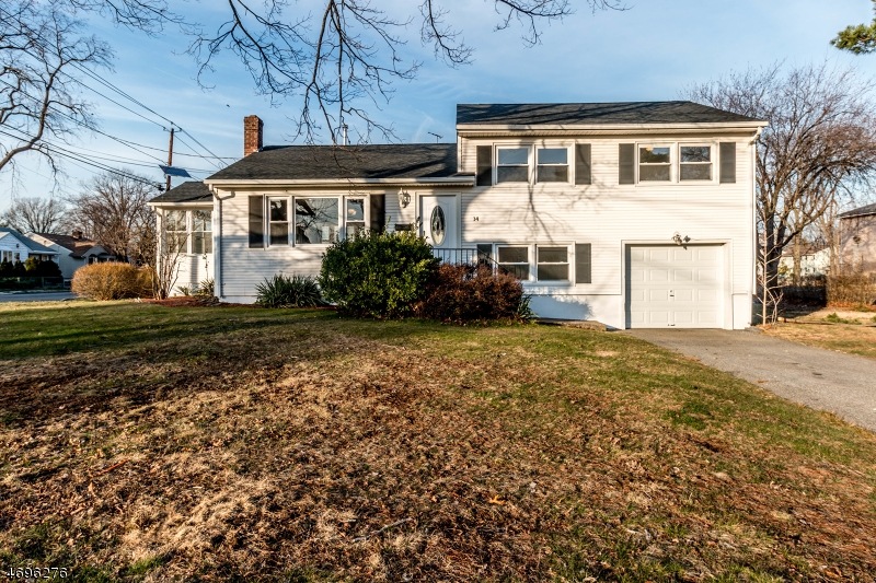 14 Broadway, Clark, NJ 07066 - photo 1