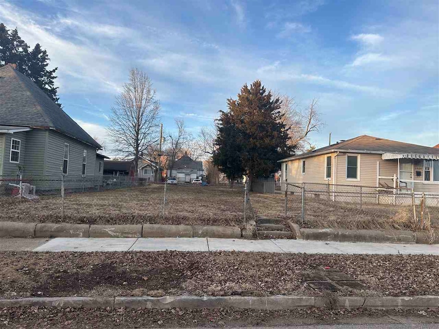 1530 7th Ave, Terre Haute, IN 47807 - photo 1