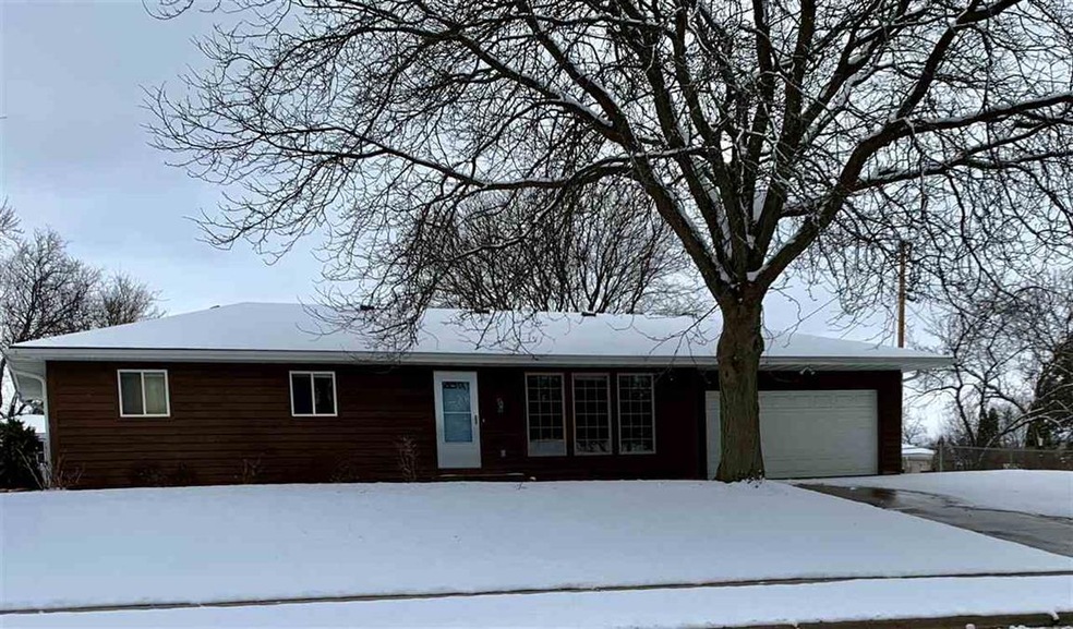 199 S Oak St, Oregon, WI 53575 - photo 1