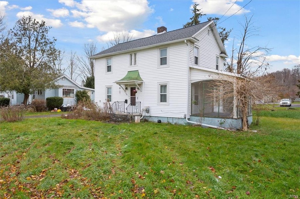 430 North St, Chittenango, NY 13037 - photo 1