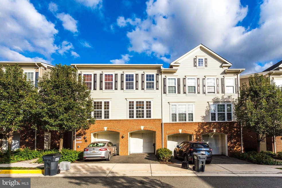 7012 Huntley Run Place unit 142, Alexandria, VA 22306 - photo 1