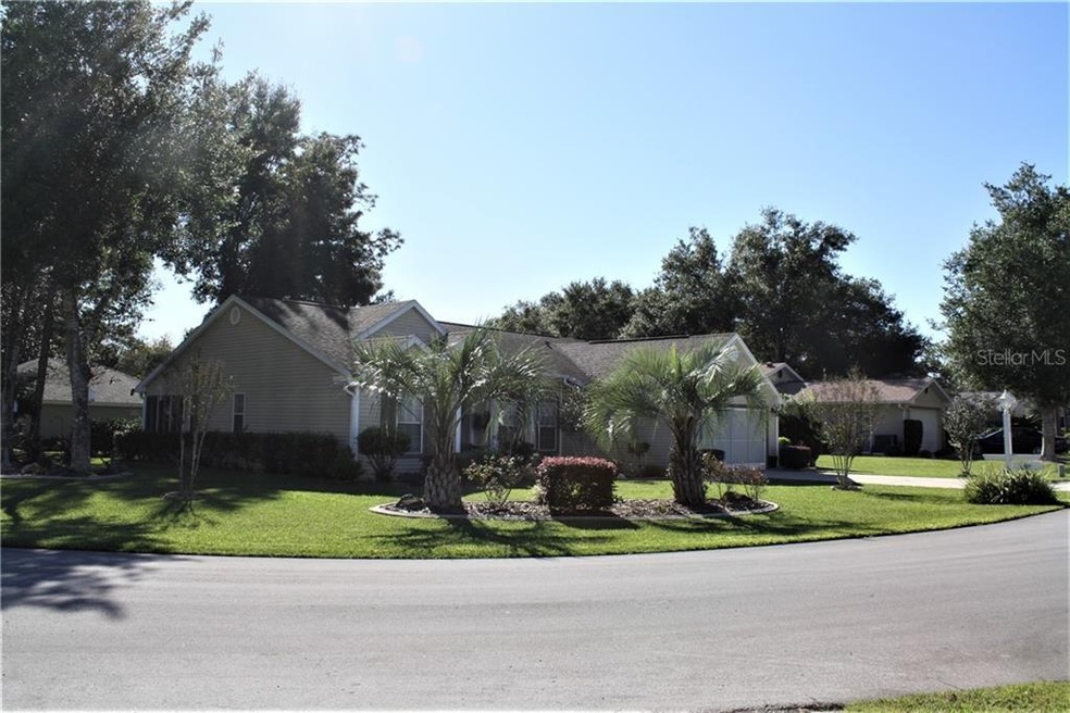 7781 SW 114th LOOP  -  OAK RUN COUNTRY CLUB.