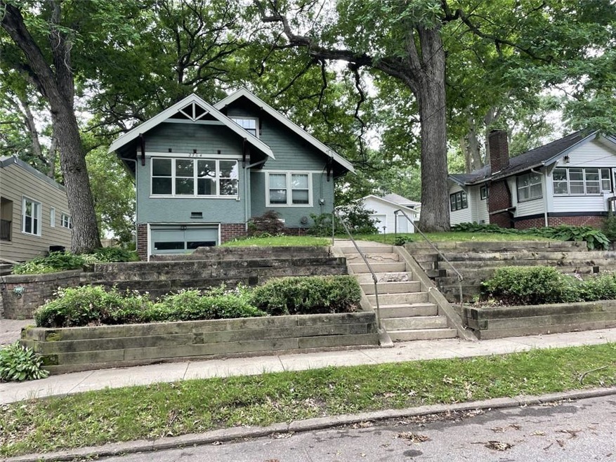 Welcome home to 2704 Moyer