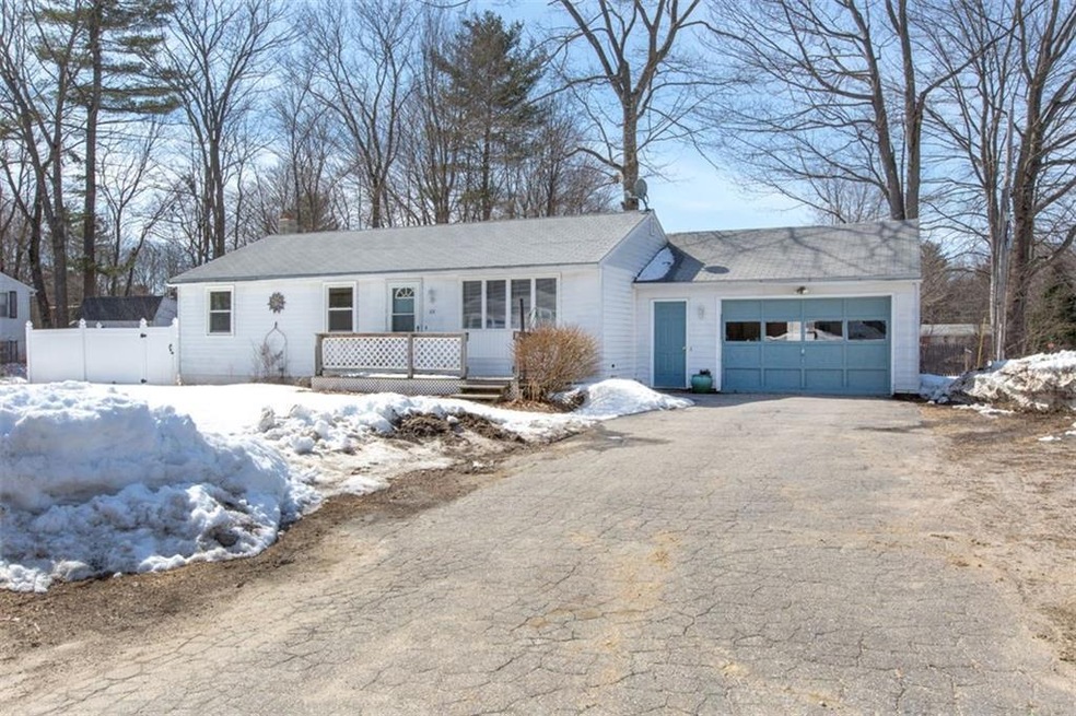 28 Faith St, Lisbon Falls, ME 04252 - photo 1