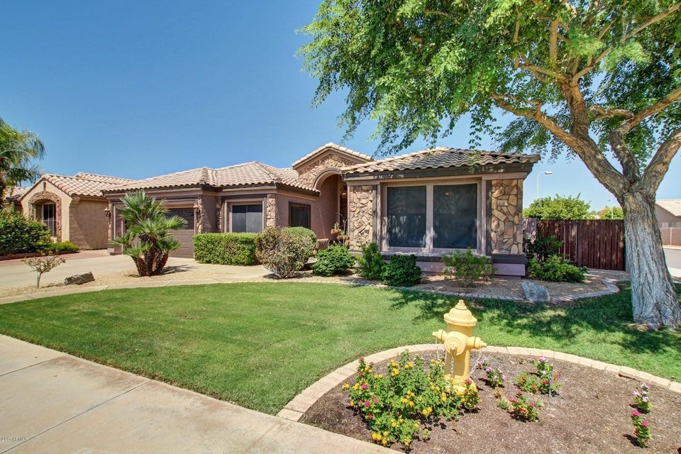 Great corner lot