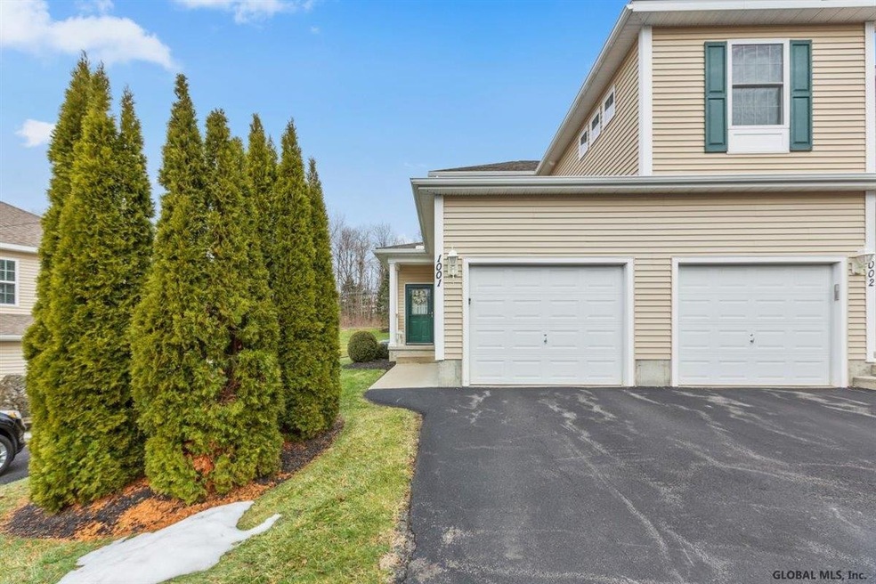 1001 Royale Ct, Troy, NY 12180 - photo 1