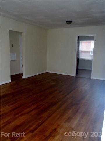 101 S Race St, Statesville, NC 28677 - photo 1