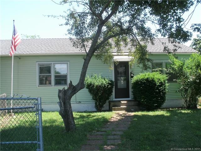 1/2 of duplex, ranch