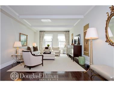 129 E 82nd St unit 1, New York, NY 10028 - photo 1