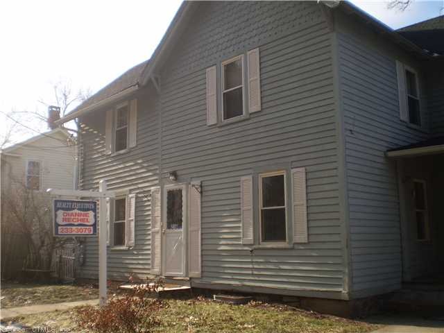 Exterior Front. Welcome to 21 High Street- a littl