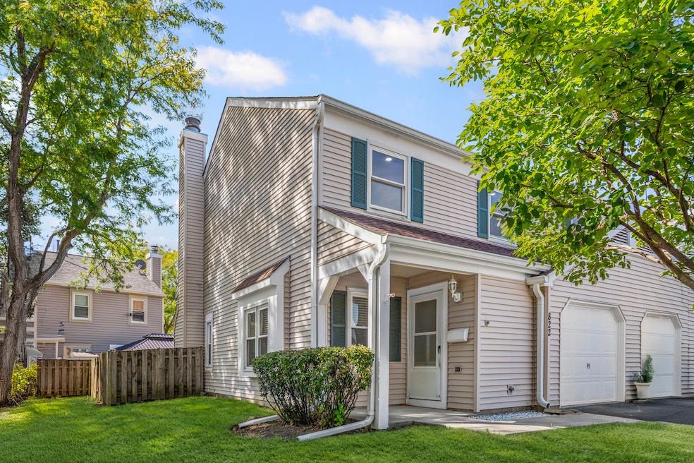 822 Texas Ct, Carol Stream, IL 60188 - photo 1