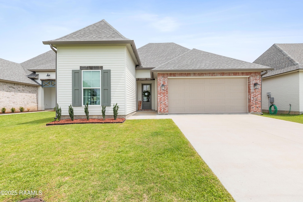 213 Octavia Dr, Scott, LA 70583 - photo 1