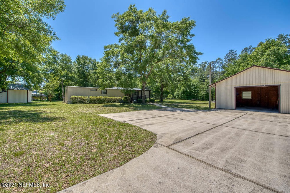 4061 Hidden Acre Rd, Middleburg, FL 32068 - photo 1