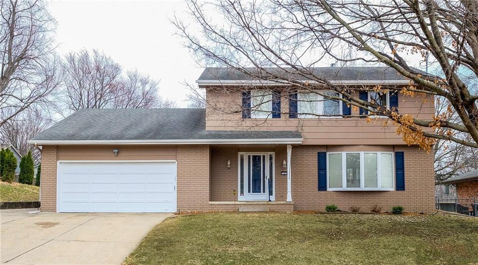 1781 NW 80th Ct, Clive, IA 50325 - photo 1