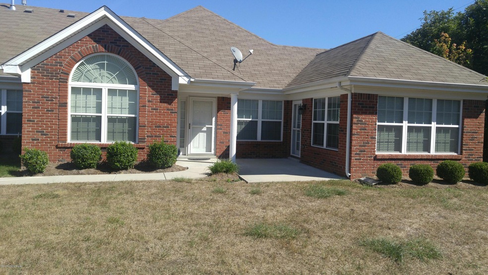 10712 Glenmary Springs Dr, Louisville, KY 40291 - photo 1