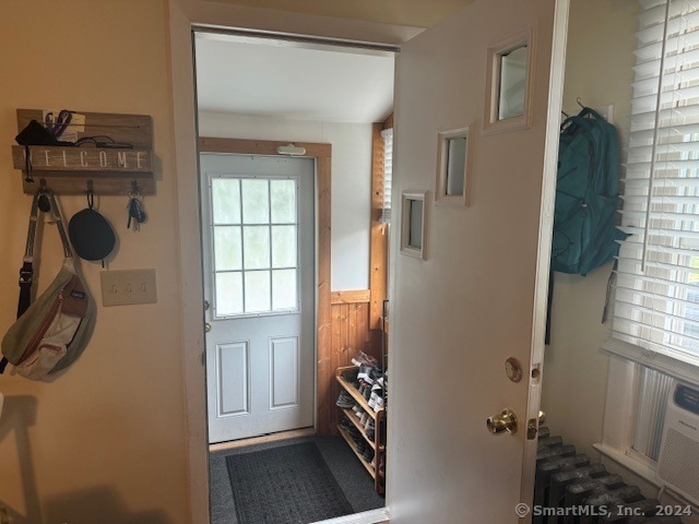 140 Beecher St, Southington, CT 06489 - photo 1