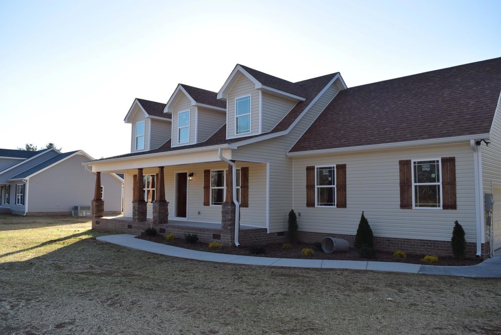 3954 Old Tullahoma Hwy, Manchester, TN 37355 - photo 1