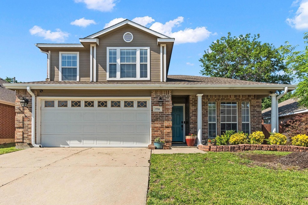 7726 Vista Creek Lane has great curb appeal.