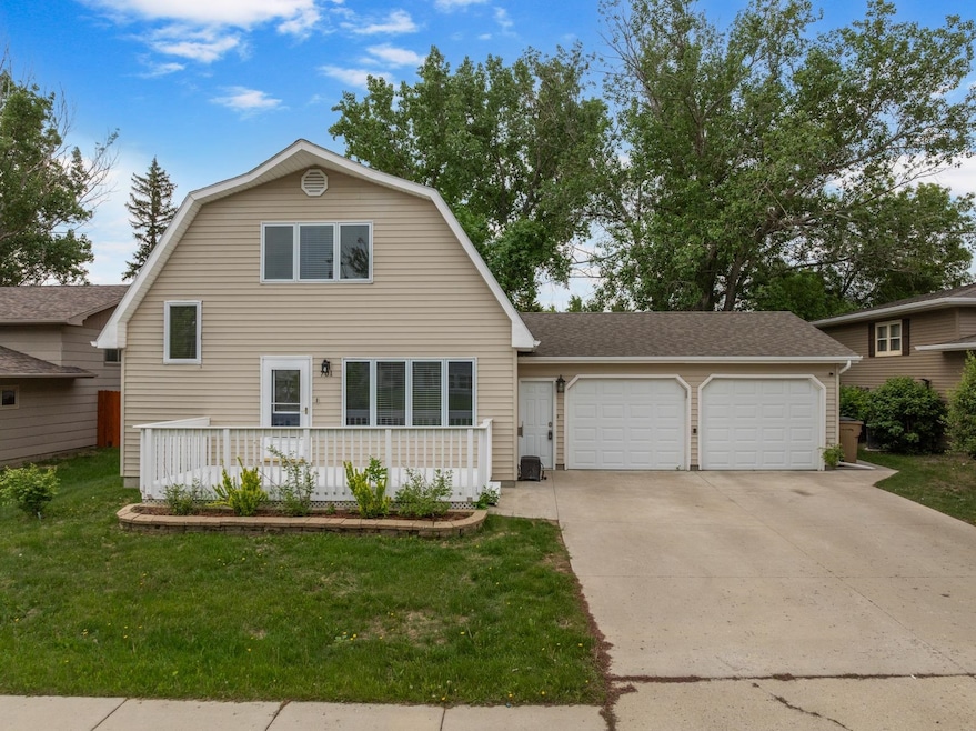 Under Contract $305,000