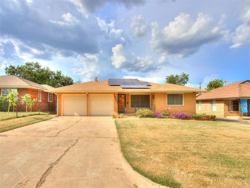 2721 NW 33rd St, Oklahoma City, OK 73112 - photo 1