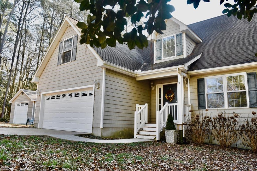 10244 Sandpiper Ln, Atlantic, VA 23303 - photo 1