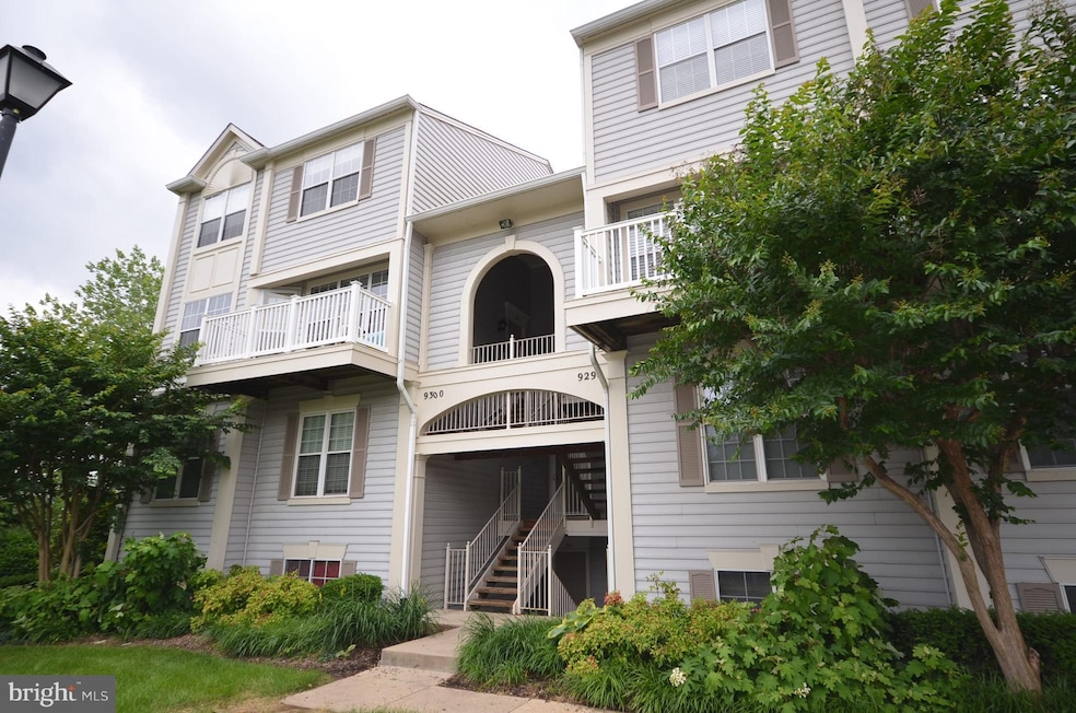9298 Cardinal Forest Ln unit A, Lorton, VA 22079 - photo 1