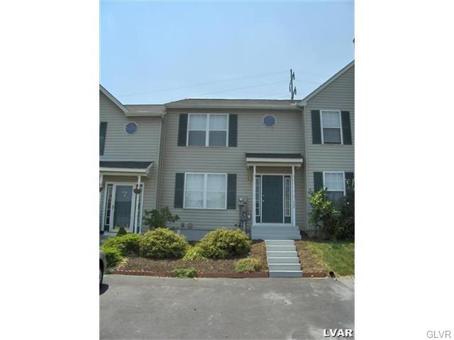 602 Abbe Ct, Freemansburg, PA 18017 - photo 1