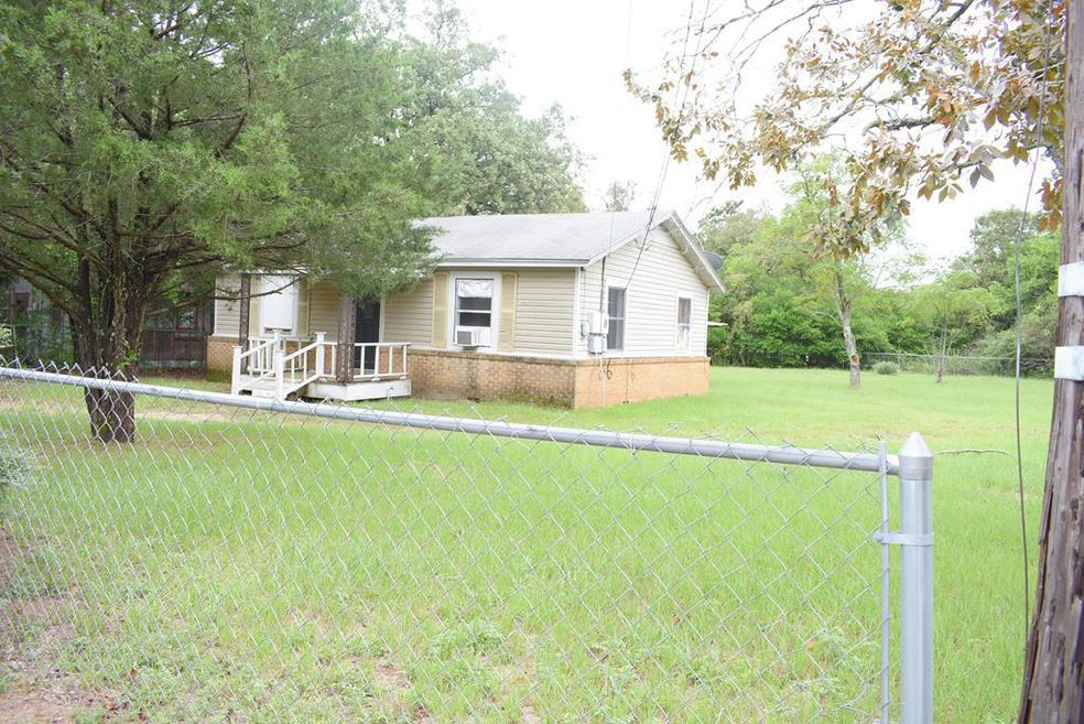 2109 Looneyville Rd, Nacogdoches, TX 75964 - photo 1