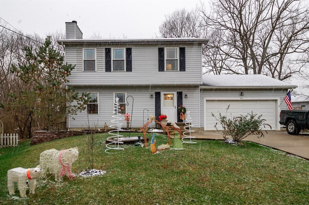 945 Creek Ct, Monroe, OH 45050 - photo 1