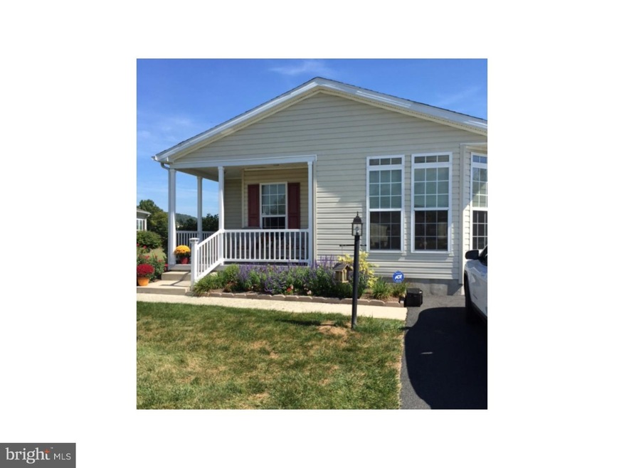 41 Eagles Watch N, Bechtelsville, PA 19505 - photo 1