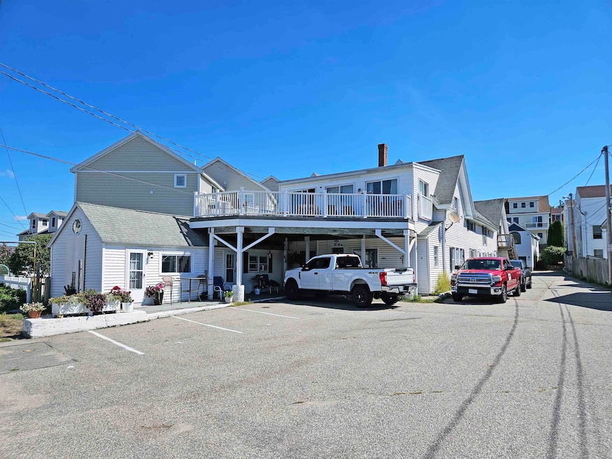 518 Ocean Blvd, Hampton, NH 03842 - photo 1