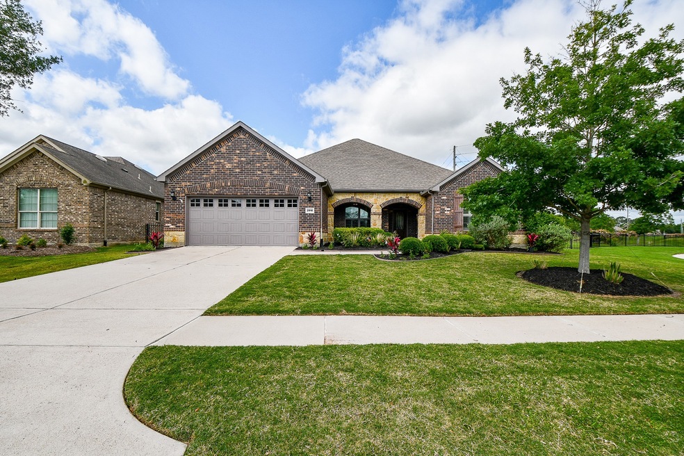 2910 Persimmon Grove, Richmond, TX 77469 - photo 1