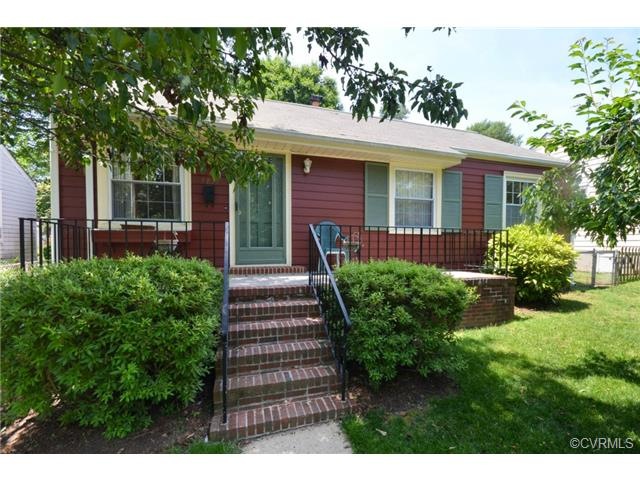 Welcome to 4815 Augusta Avenue, in Richmond's desirable near west end, just minutes to Willow Lawn, restaurants, and interstates.