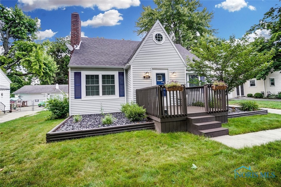 210 Adams St, Luckey, OH 43443 - photo 1