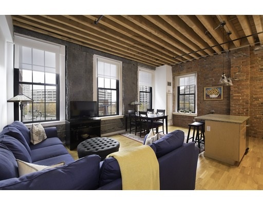 99-105 Broad St unit 3E, Boston, MA 02110 - photo 1