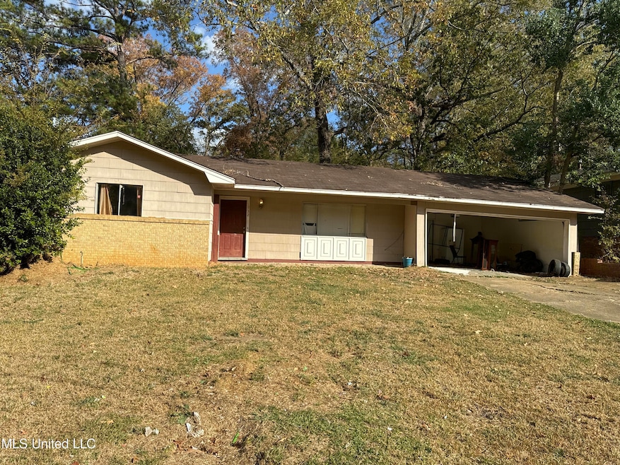 1732 Camellia Dr