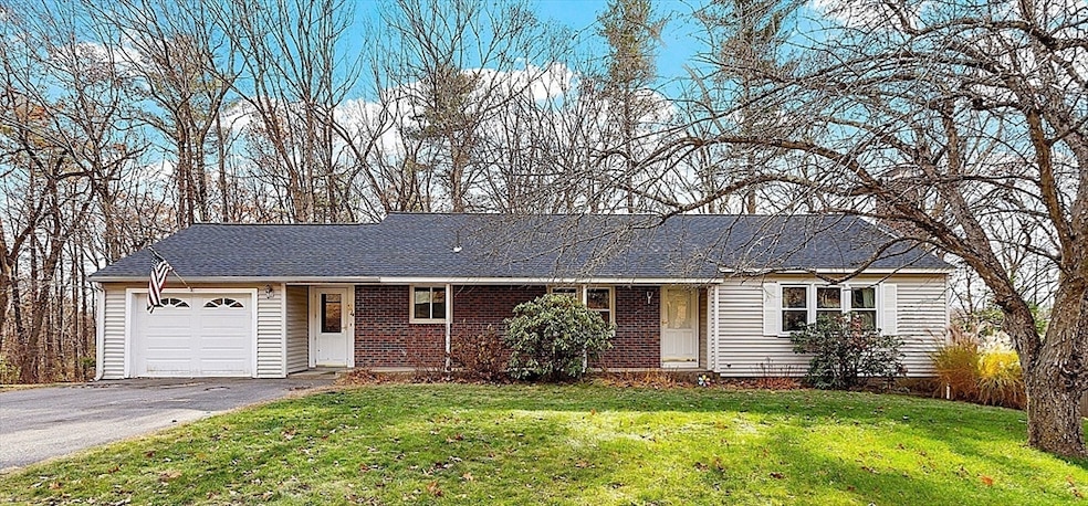 24 North St, Leominster, MA 01453 - photo 1