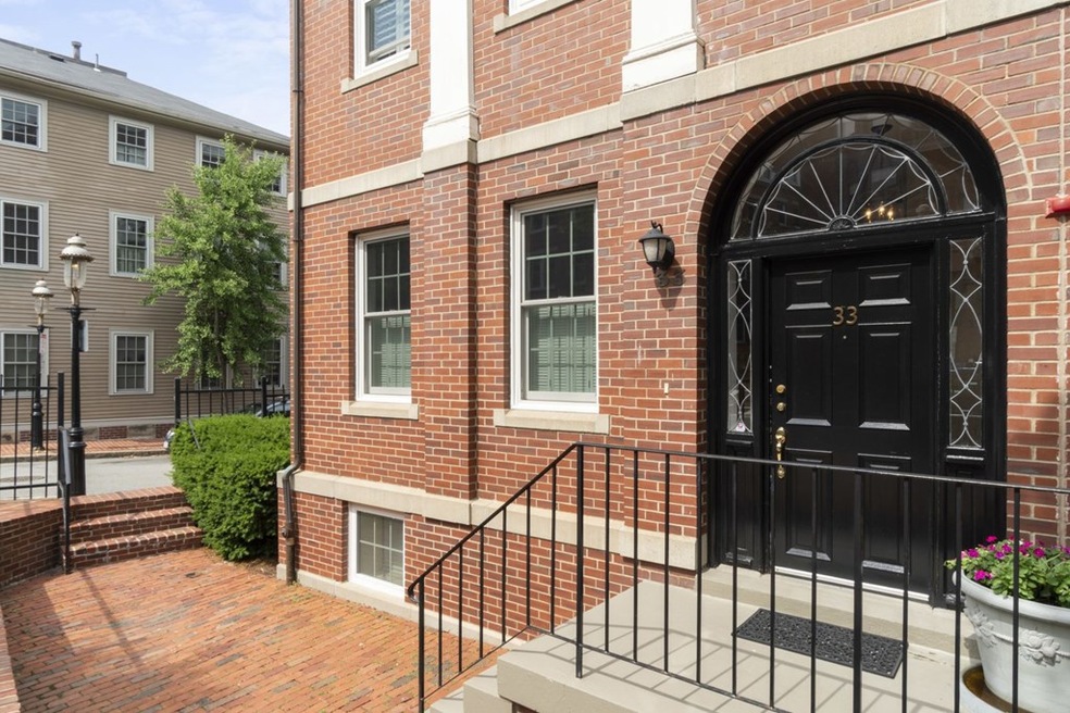 33 Main St, Charlestown, MA 02129 - photo 1