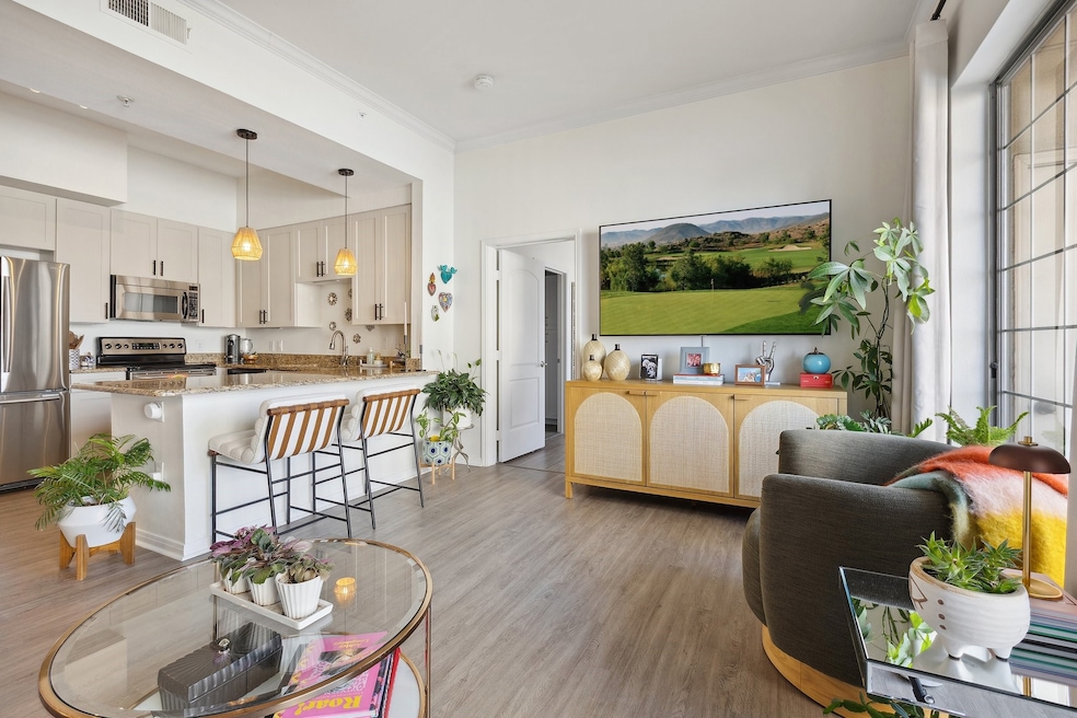 For Sale $435,000 • Co-Listing Agent