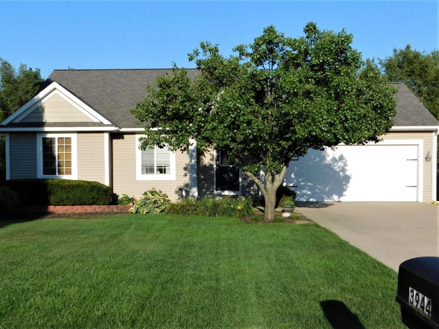 3944 SPRUCE LANE