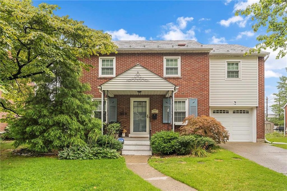 2227 Kemmerer St, Bethlehem, PA 18017 - photo 1