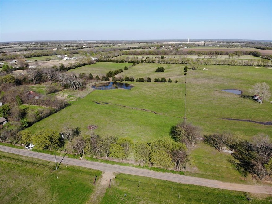 412 S Oak St, Ector, TX 75439 - photo 1