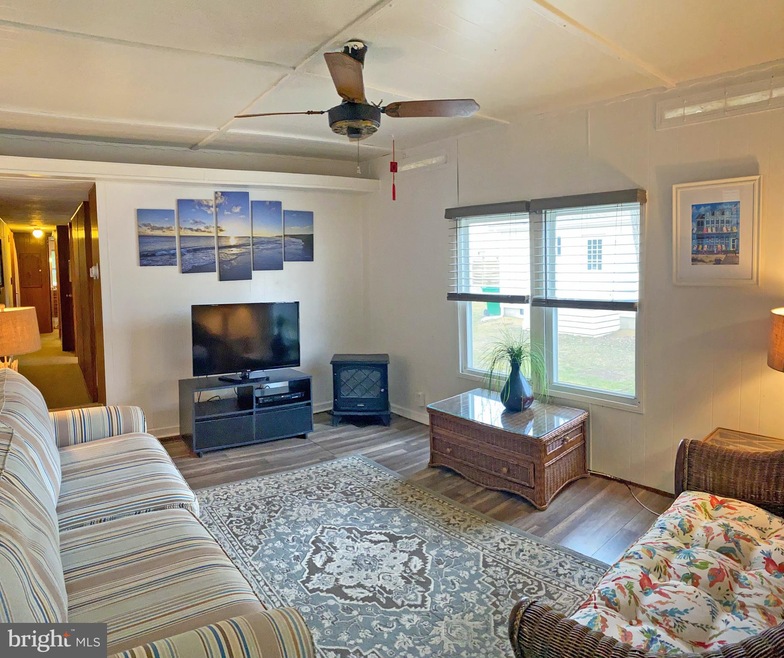 19654 Queen St unit 41, Rehoboth Beach, DE 19971 - photo 1