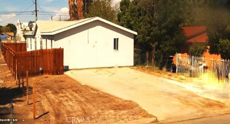 215 E 3rd St, Westmorland, CA 92281 - photo 1