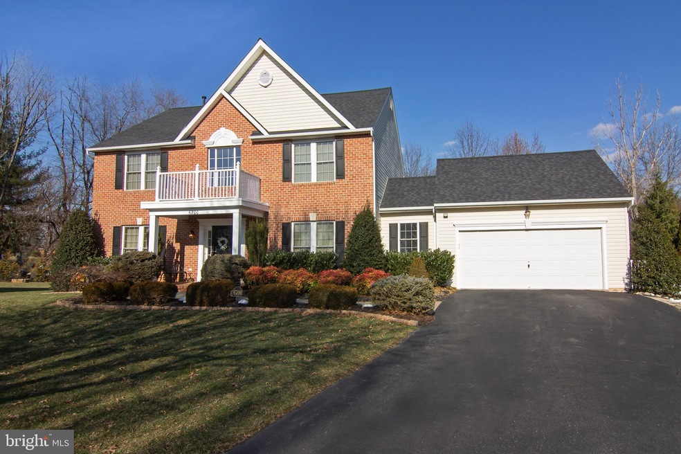 6700 Purple Martin Ct, Sykesville, MD 21784 - photo 1