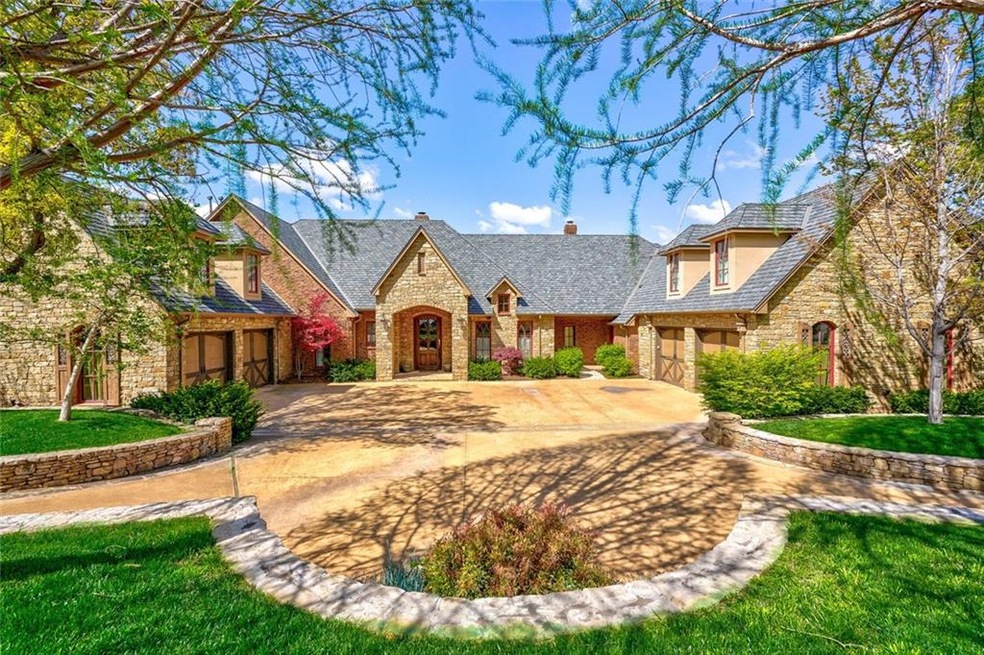 6317 Oak Tree Dr, Edmond, OK 73025 - photo 1