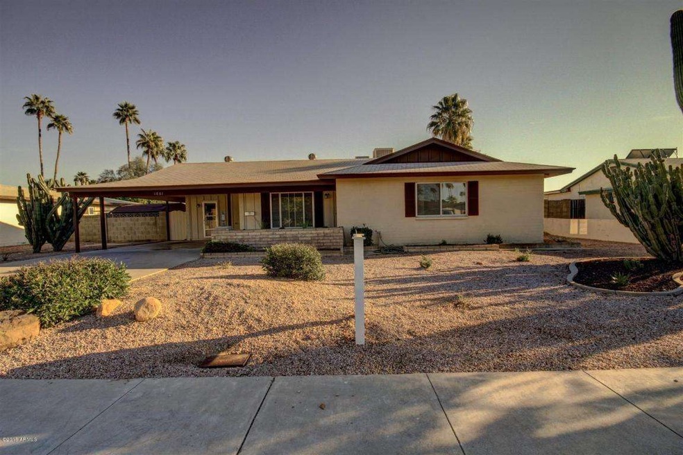 Front of Home (43)